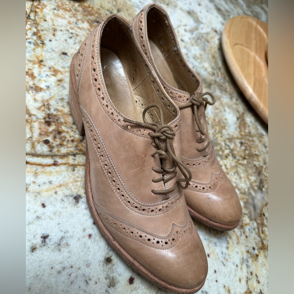 Frye oxford leather lace up booties sz 11M (S6)
